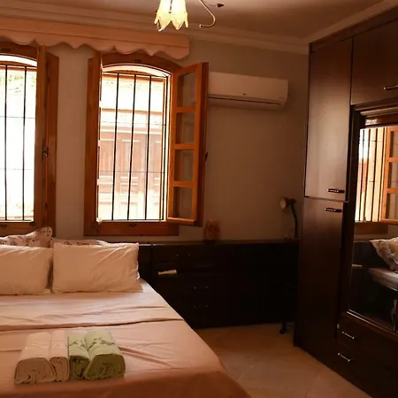 Villa Firin Sokak 1 *