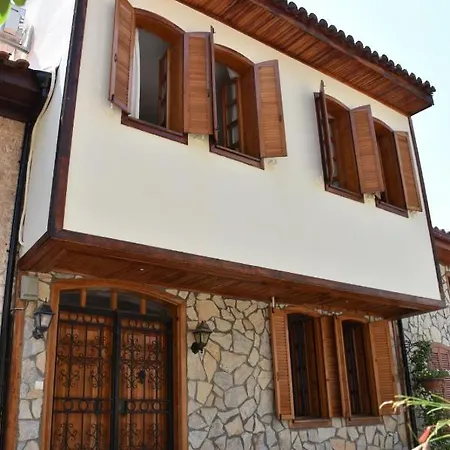 Firin Sokak 1 Villa Antalya