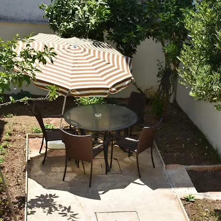 Firin Sokak 1 Antalya